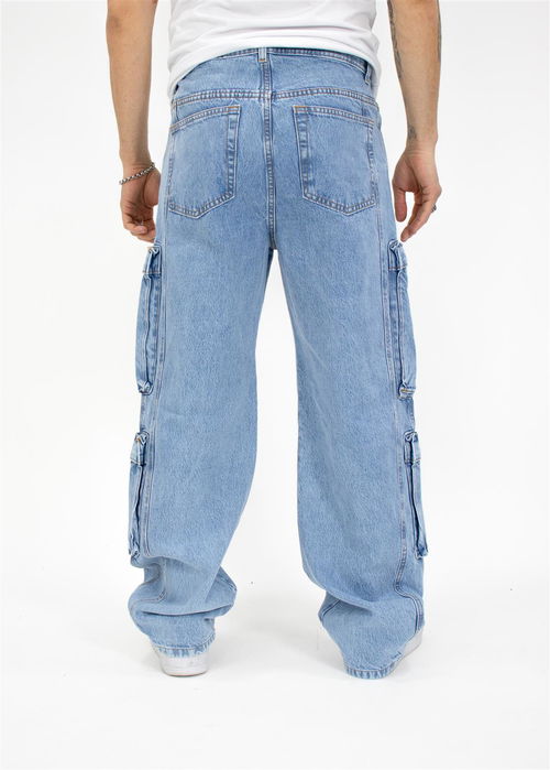 146 B - JEAN BAGGY CARGO