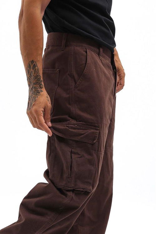 226 - WID LEG CARGO 